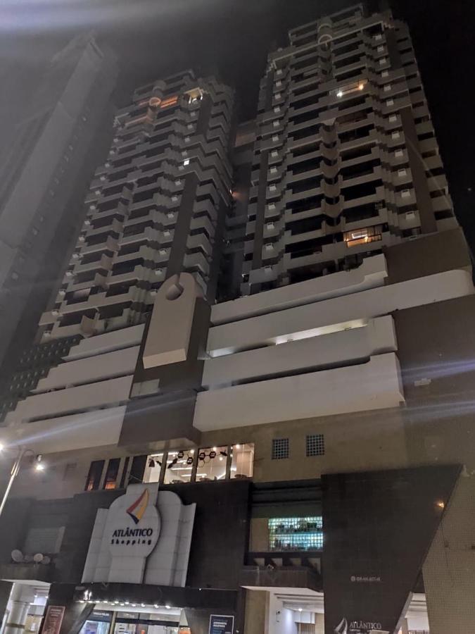 Apto A 30M Da Praia Sobre Shopping Atlantico Balneário Camboriú Buitenkant foto